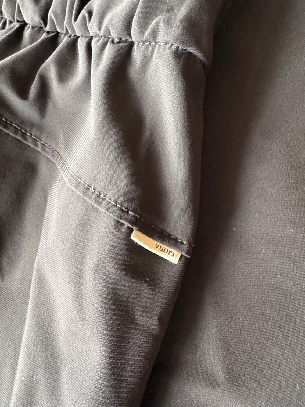 VUORI Miles Ankle Pants Quick Dry - Picture 4 of 9